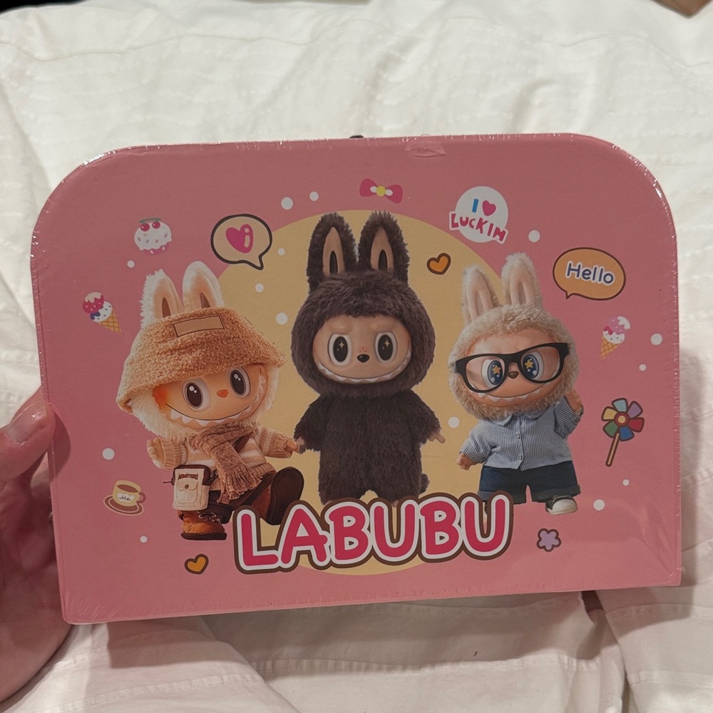 Labubu Tea Set! - Picture 4 of 7